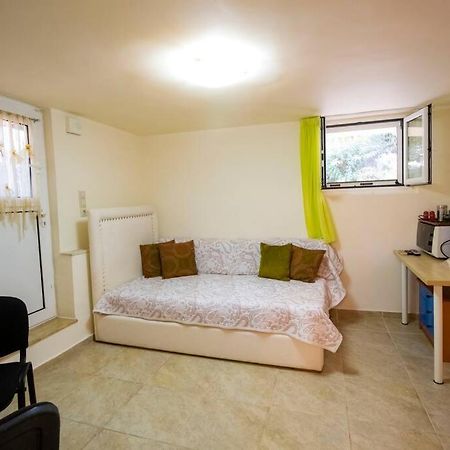 Odysseus Cozy Home เนอามากรี ภายนอก รูปภาพ