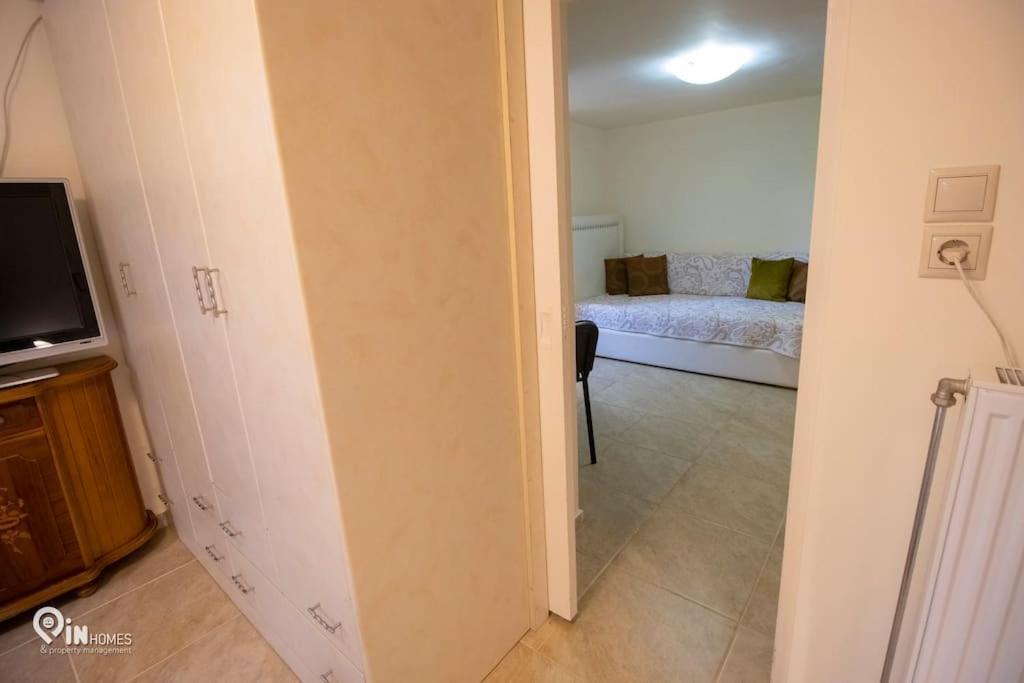Odysseus Cozy Home เนอามากรี ภายนอก รูปภาพ