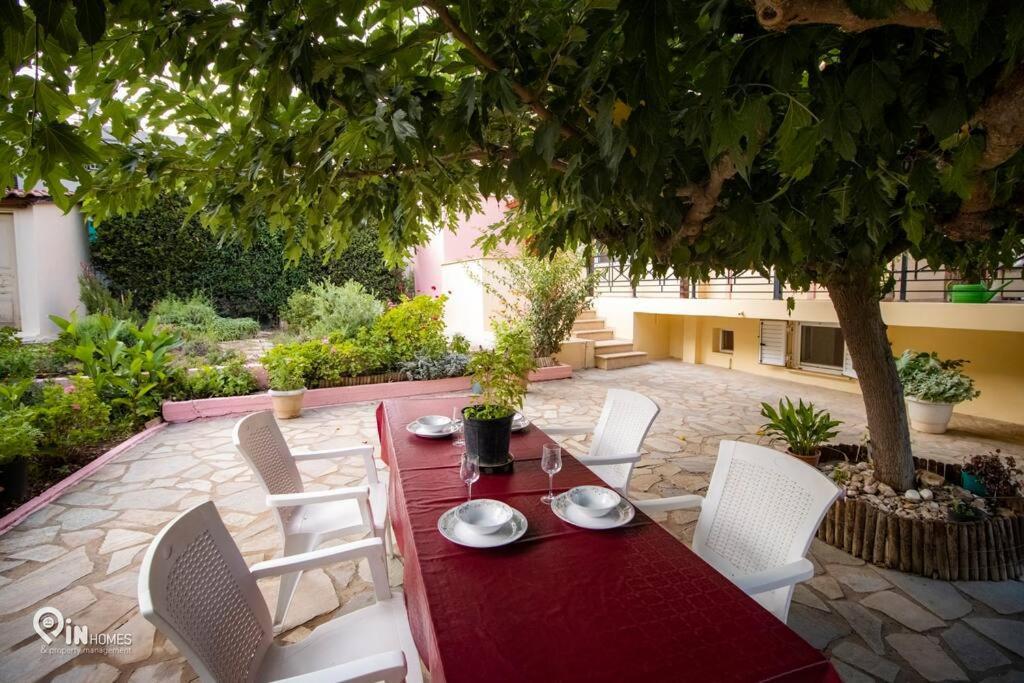 Odysseus Cozy Home เนอามากรี ภายนอก รูปภาพ